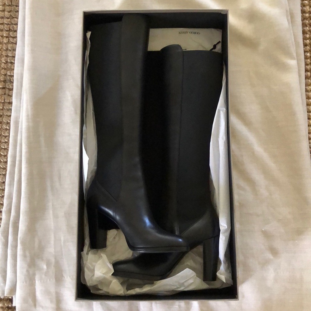 BRAND NEW Giorgio Armani Knee High Heeled Boots